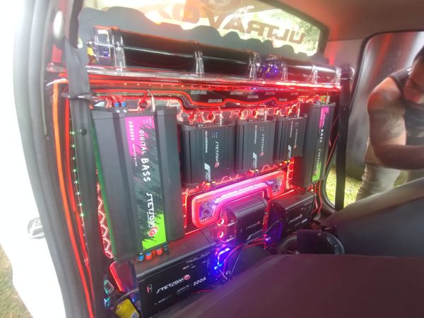 b75681be-63a9-4122-91a8-50fa82bf3035-600